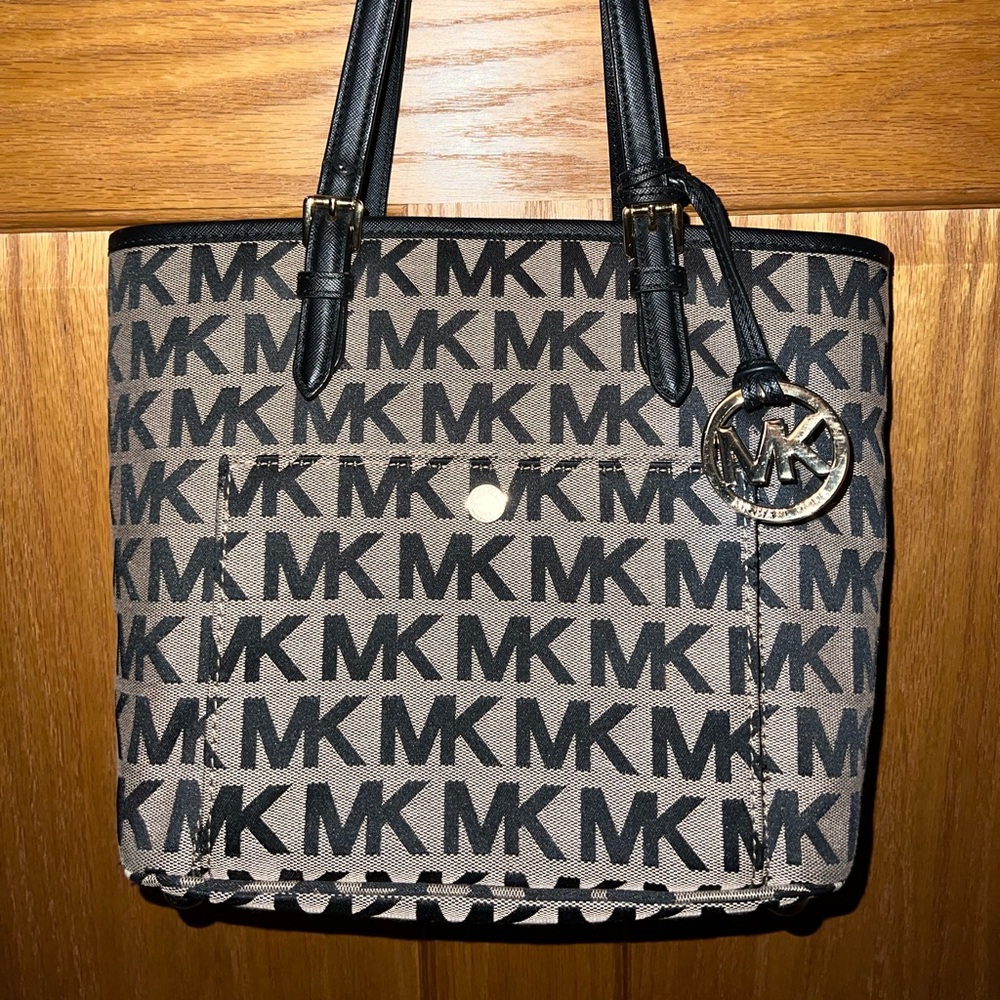 Michael Kors Logo Tote